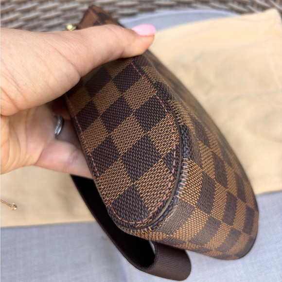 Authentic Louis Vuitton geronimos damier ebene mini bum bag travel crossbody - Picture 5 of 16